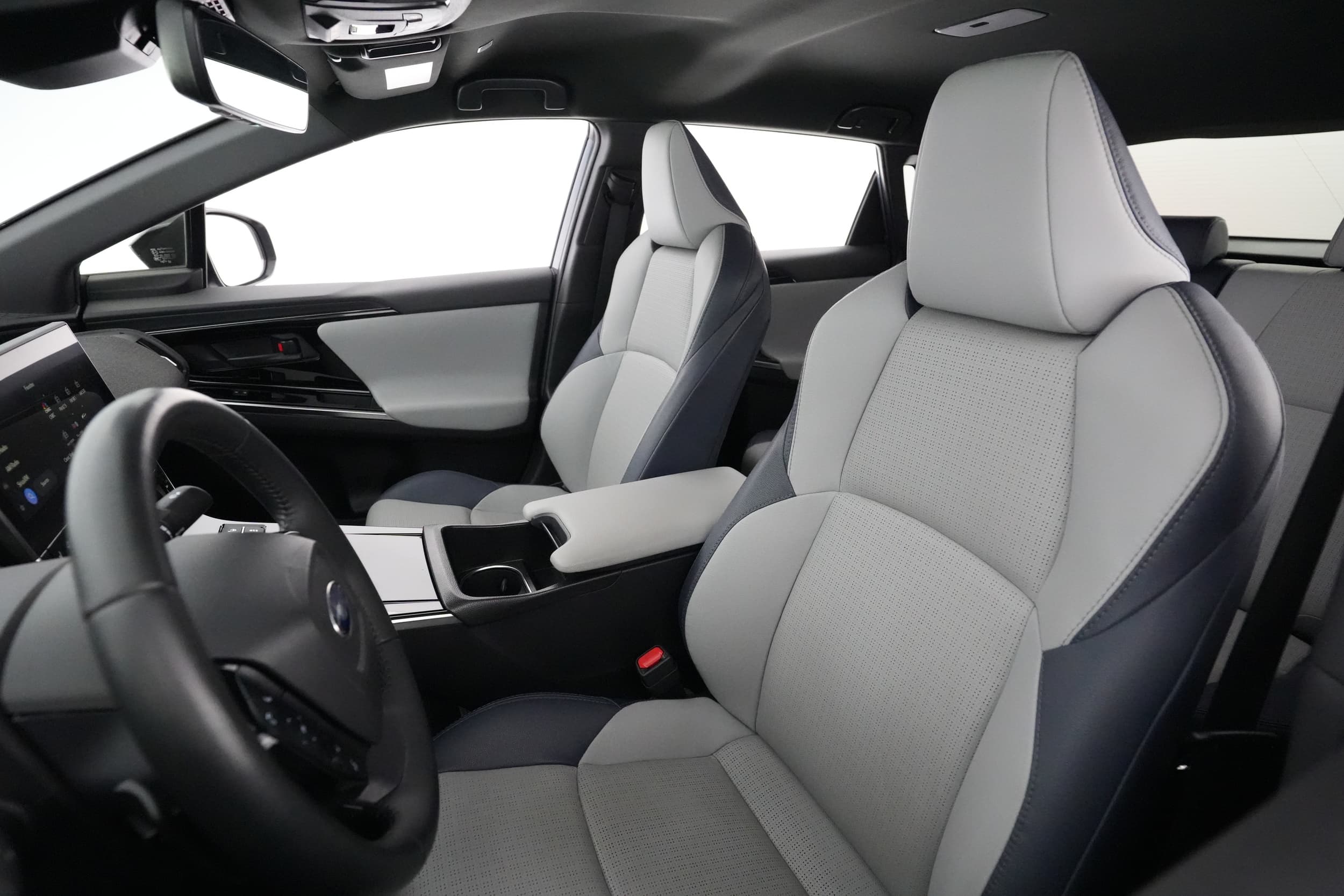 2023 Subaru Solterra interior