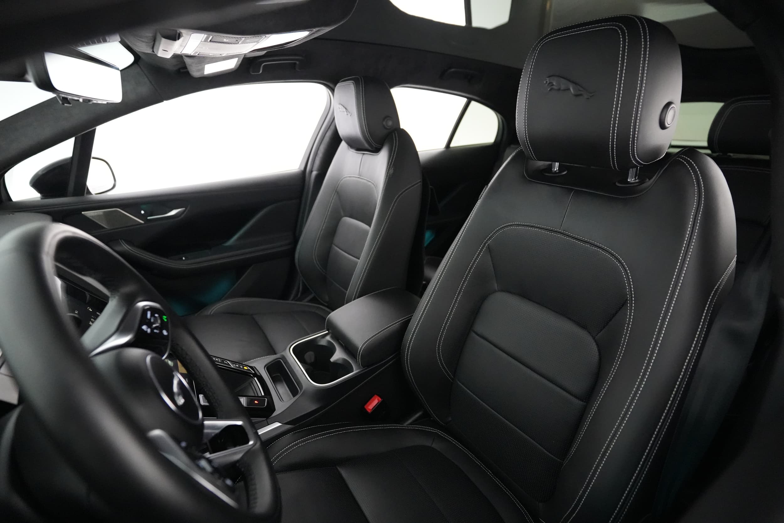 2024 Jaguar I-Pace interior