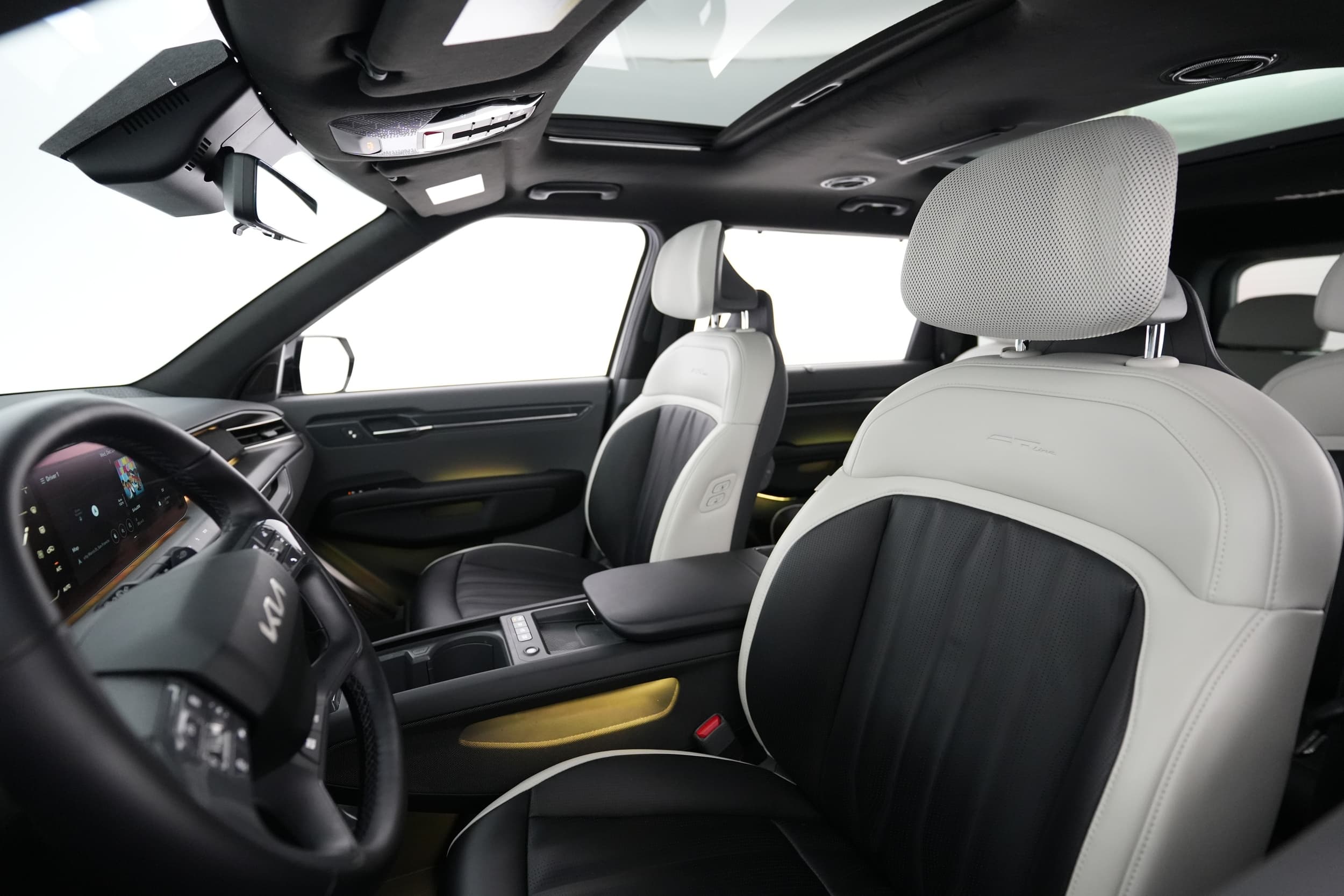 2024 Kia EV9 interior