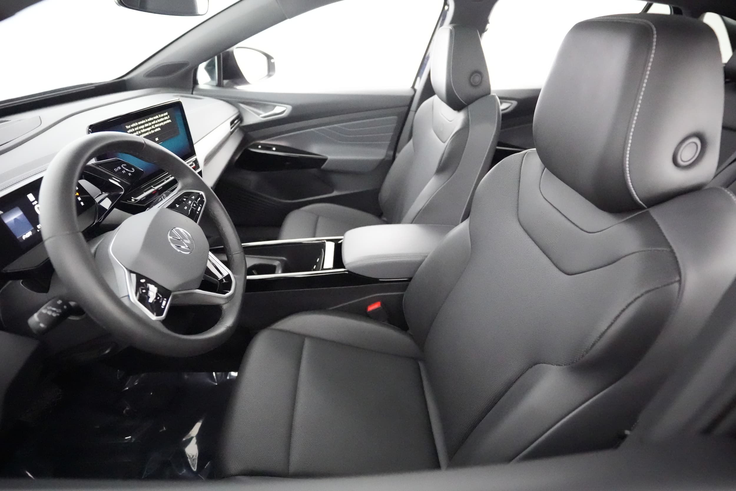2023 Volkswagen ID.4 interior
